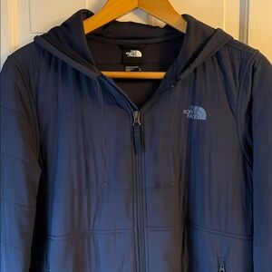 The North Face Women's lightweight insulated outer shell with hoodie Navy XL